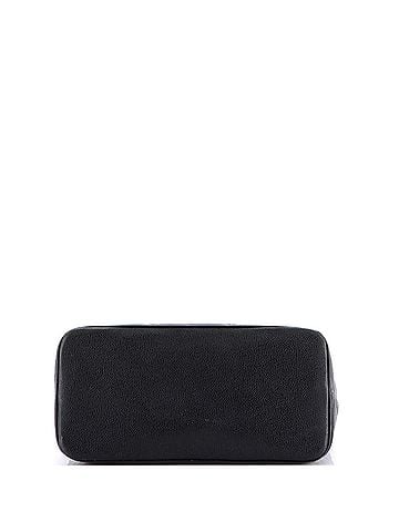 Chanel Medallion Tote Quilted Caviar (view 2)
