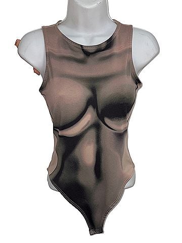 Fashion Nova Sleeveless T-Shirt (view 1)