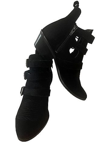 Universal Thread Ankle Boots (view 1)