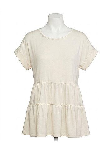Entro Round Neck Short Sleeve Tiered Tunic in Cream (view 1)