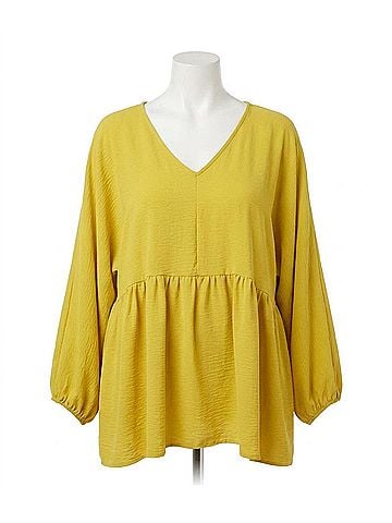 Entro Textured Long Sleeve Babydoll Top in Gold Kiwi (view 1)