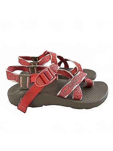 Chaco Women's Z2 Classic Sandals in Swell Peach (view 2)
