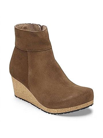 Birkenstock Women Ebba Ankle Boot in Dark Tea (view 1)