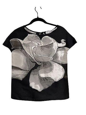 Carolina Herrera Short Sleeve T-Shirt (view 1)