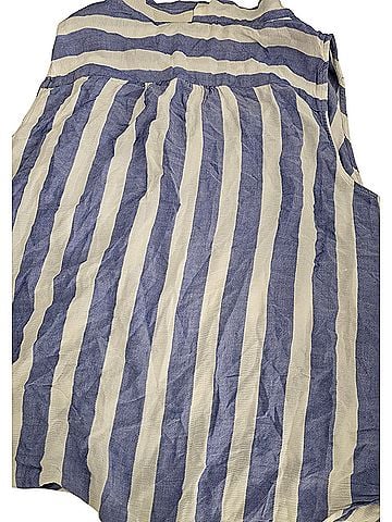 Liz Claiborne Sleeveless Blouse (view 2)