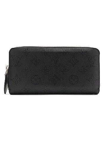 Louis Vuitton LOUIS VUITTON Louis Vuitton Monogram Mahina Zippy Wallet Round Long Leather Noir Black M61867 (view 1)
