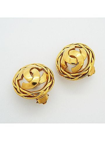 Chanel Chanel earrings, Coco Mark design, GP plated, faux pearl, gold, women's. (view 2)