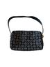 Guess 81% Polyester 17% Cotton 1% Viscose 1% Modal 100% Polyurethane 100% Polyester Solid Black Leather Crossbody Bag One size - photo 2