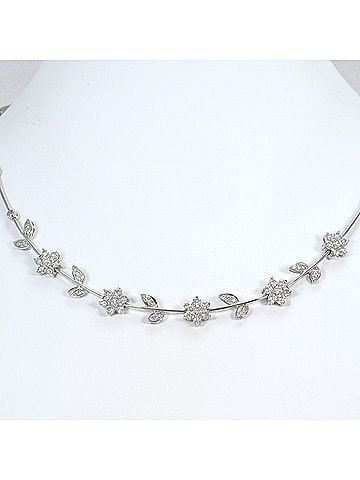 Unbranded 18K (18-karat white gold) necklace with a 2.10 ct diamond, card included, total weight 19.0g, 43cm length, jewelry. (view 1)