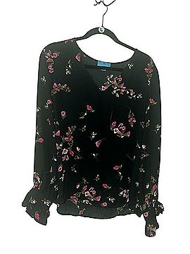 CeCe Long Sleeve T-Shirt (view 1)