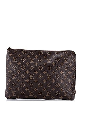 Louis Vuitton Etui Voyage Pouch Monogram Canvas MM (view 1)