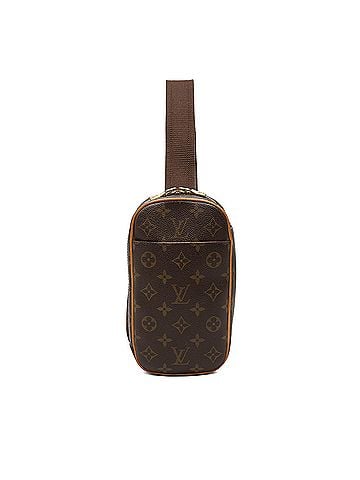 Louis Vuitton Monogram Pochette Gange (view 1)