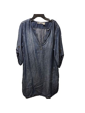 Chelsea & Violet Casual Dress (view 1)