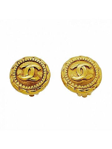 Chanel Chanel earrings, Coco Mark, GP plated, gold, women's. (view 1)