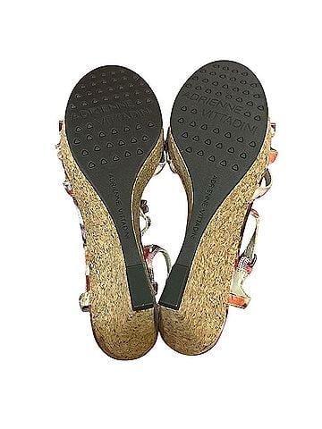 Adrienne Vittadini Wedges (view 2)