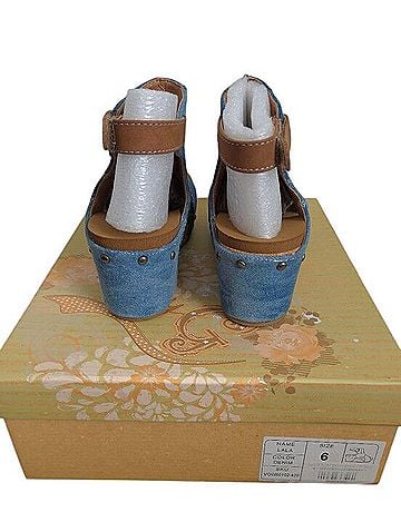 Very J LaLa Wedges (view 2)