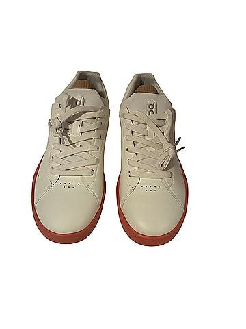 On The Roger Sneakers (view 2)