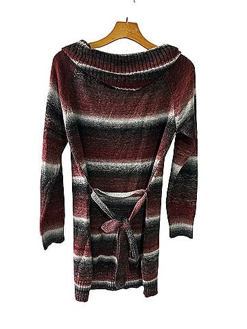 AGB Pullover Sweater (view 2)