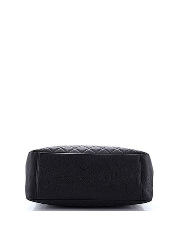 Chanel Grand Shopping Tote Quilted Caviar (view 2)