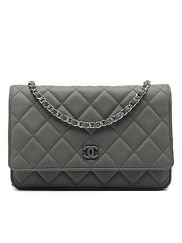 Chanel CC Quilted Lambskin Incognito Wallet On Chain (view 1)