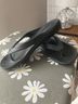 Skechers Black Flip Flops Size 7 - photo 3
