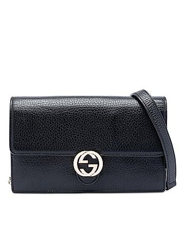Gucci Dollar Calfskin Interlocking G Wallet on Chain (view 1)