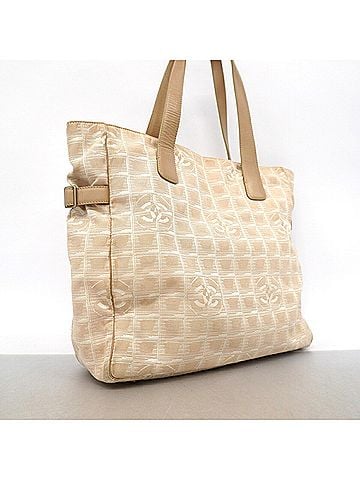 Chanel Chanel New Travel Nylon Tote Bag, Beige, Women's, P3301305 (view 2)