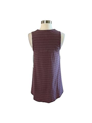 Lululemon Athletica Long For Length Tank Sleeveless Top (view 2)