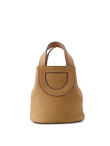 Hermès Hermes In the Loop 18 Biscuit Tote Bag, Taurillon Clemence Swift Leather, B Stamp. (view 1)