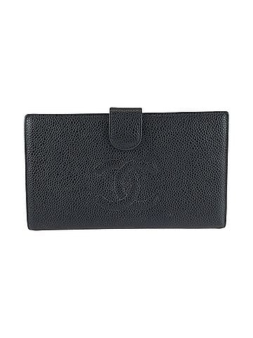 Chanel Excellent condition CHANEL Coco Mark coin purse, black leather, gold hardware, long wallet for women. (view 1)
