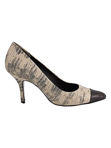 Tory Burch Tory Burch Two Tone Pump with Snakeskin Design in Beige Leather (view 1)