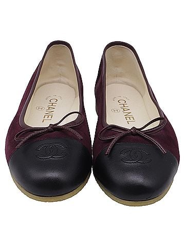 Chanel Chanel CC Bow Cap-Toe Ballet Flats in Burgundy Suede (view 2)