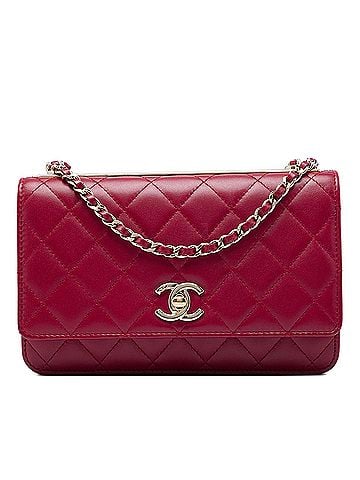 Chanel Quilted Lambskin Trendy CC Wallet On Chain (view 1)