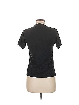 UT for Uniqlo T-Shirt (view 2)