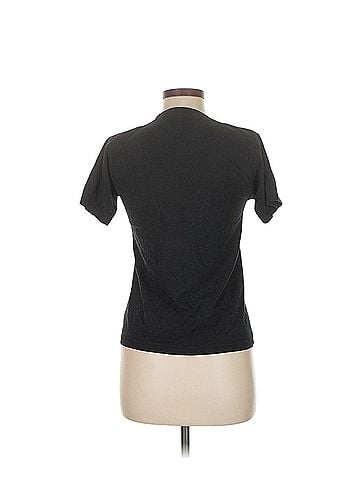 UT for Uniqlo T-Shirt (view 2)