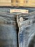 Levi's Jeans - Levi's Jeans Size 33 waist - photo 3