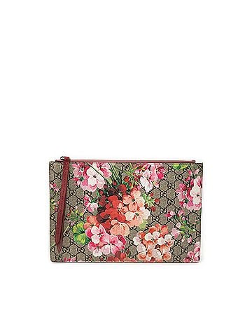 Gucci GG Supreme Blooms Clutch (view 1)