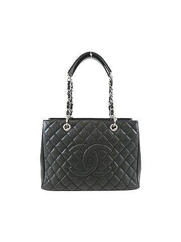 Chanel Chanel 50995 Shoulder Bag (view 1)