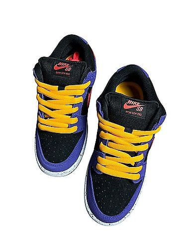 Nike Sneakers (view 2)