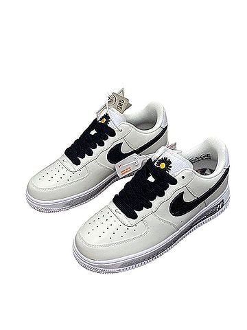 Nike Sneakers (view 1)