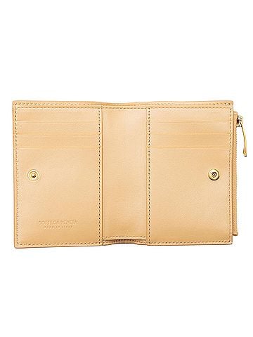 Bottega Veneta Bottega Veneta Maxi Intrecciato Compact Wallet (view 2)