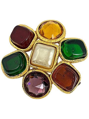 Chanel Chanel brooch, Gripoix, GP, faux pearl, colored stone, rhinestone, gold, white, green, women's. (view 1)