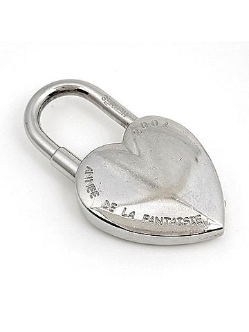 Hermès Hermes HERMES Bag Charm Viviride Heart Pendant Top Fantasy Key 2004 Limited Edition Metal Silver Women's (view 2)