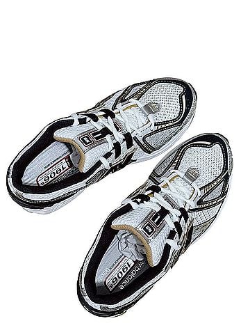 New Balance Sneakers (view 2)