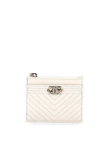 Chanel Boy Zip Card Holder Chevron Caviar (view 1)