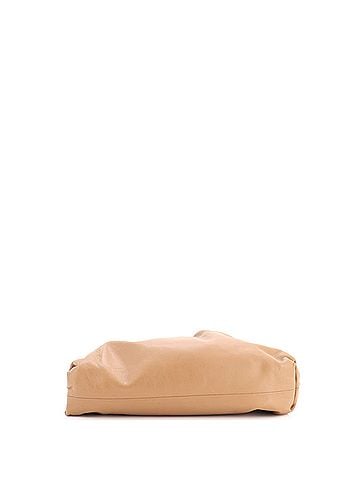 Bottega Veneta The Pouch Leather Teen (view 2)