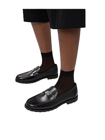 Coach Flats (view 1)
