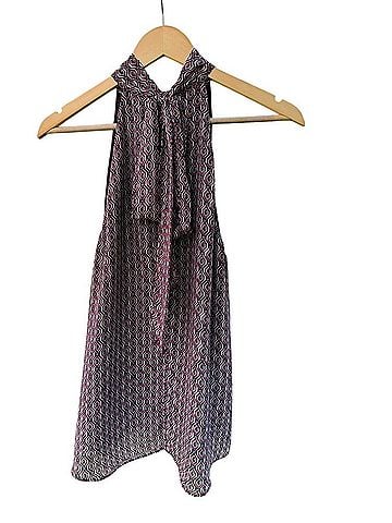 Daytrip Sleeveless Top (view 2)