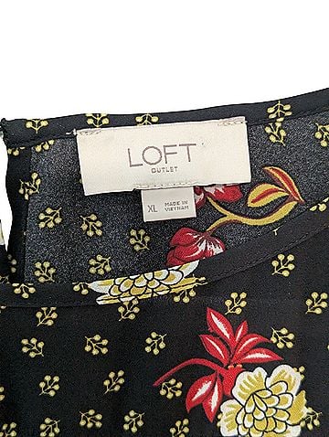 Ann Taylor LOFT Outlet Sleeveless Blouse (view 2)