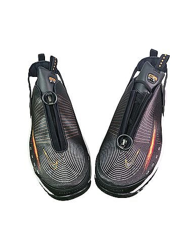 Nike Sneakers (view 2)
